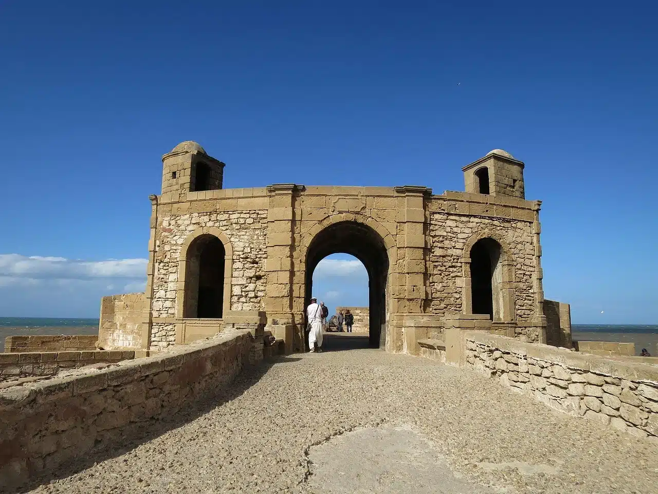 2 days – Desert route ending in Fez